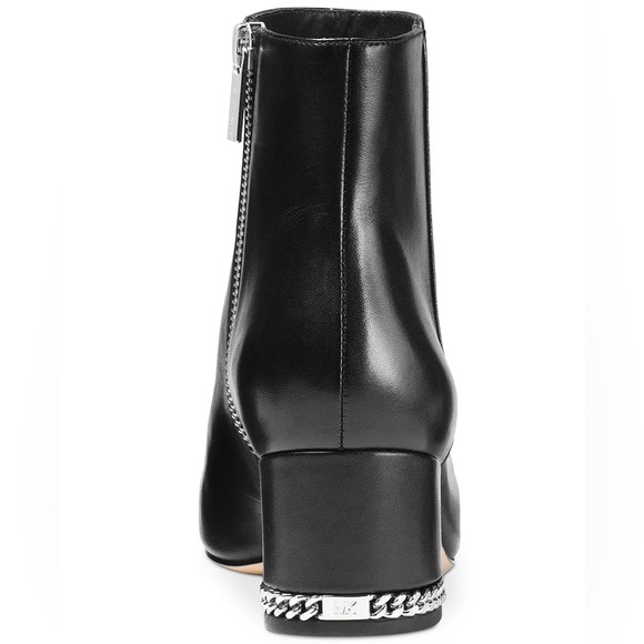 New Size 10 Michael Kors Sabrina Black Leather Ankle Booties Silver Trim (ABBA) - Picture 3 of 15